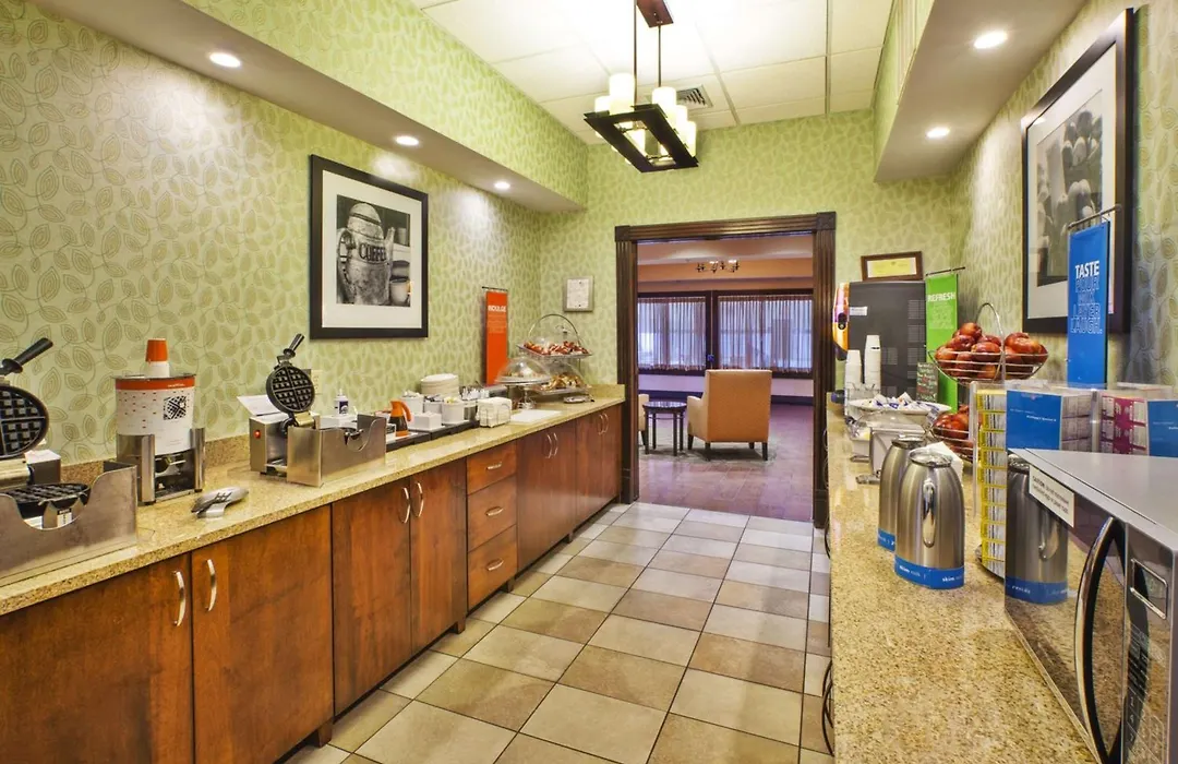 Hampton Inn Gaylord-1